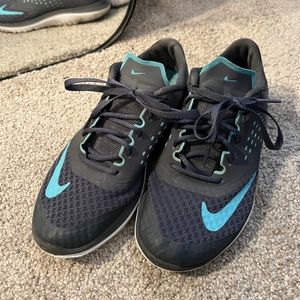 Nike Womens FS Lite 2 Athletic Performance Running Shoes Sneakers